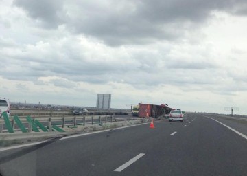 Încă un TIR s-a răsturnat între Agigea şi Ovidiu